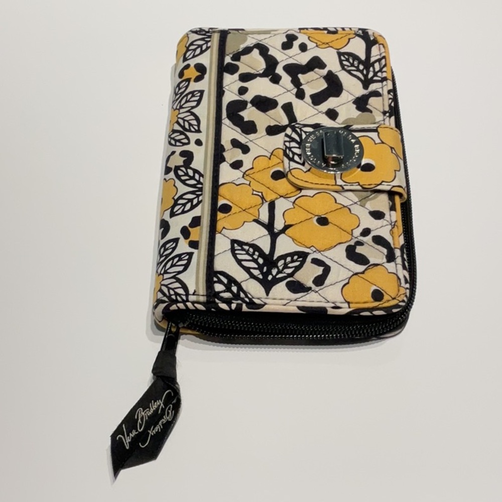 Vera Bradley Go Wild Quilted Turnkey Wallet - Picture 11 of 14